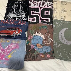 Women’s Graphic T-Shirt - set